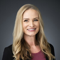 Headshot of Mette O'Connor